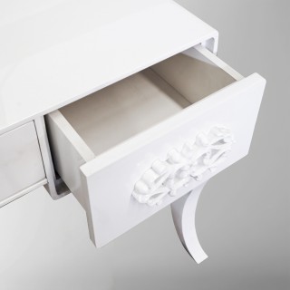 French White Dressing Table